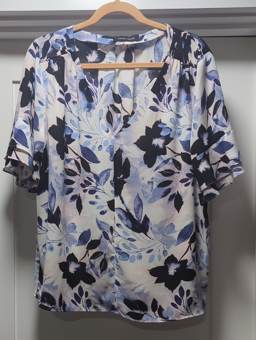 Ivanka Trump Blue & Navy Floral V-Neck Blouse